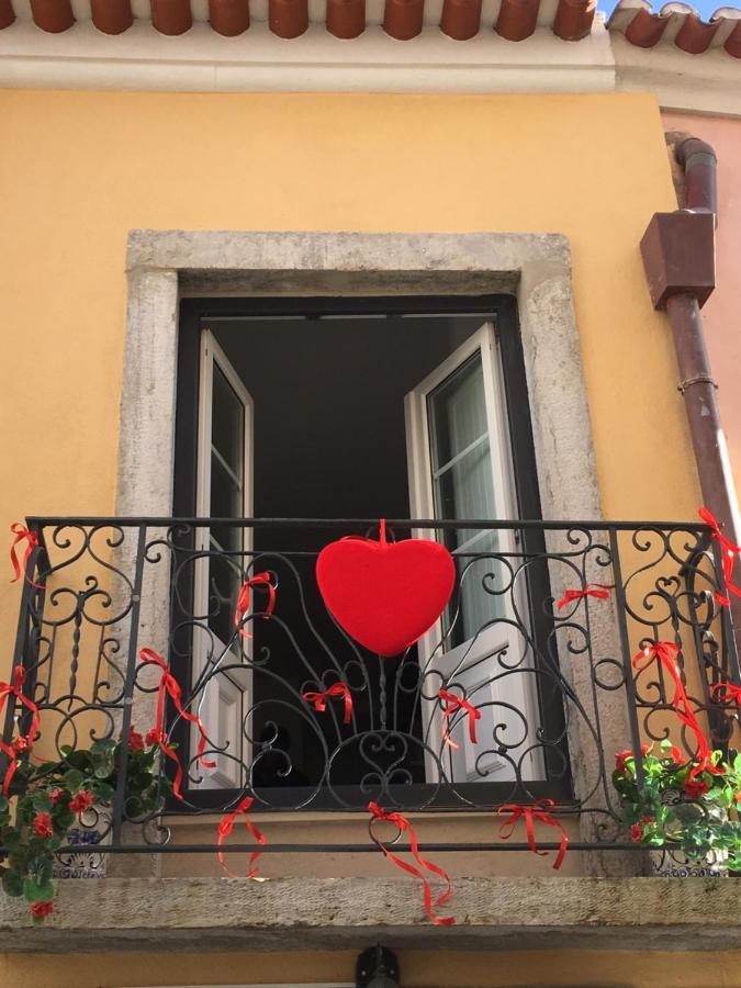 Castle Inn Lisbon Apartments Екстер'єр фото