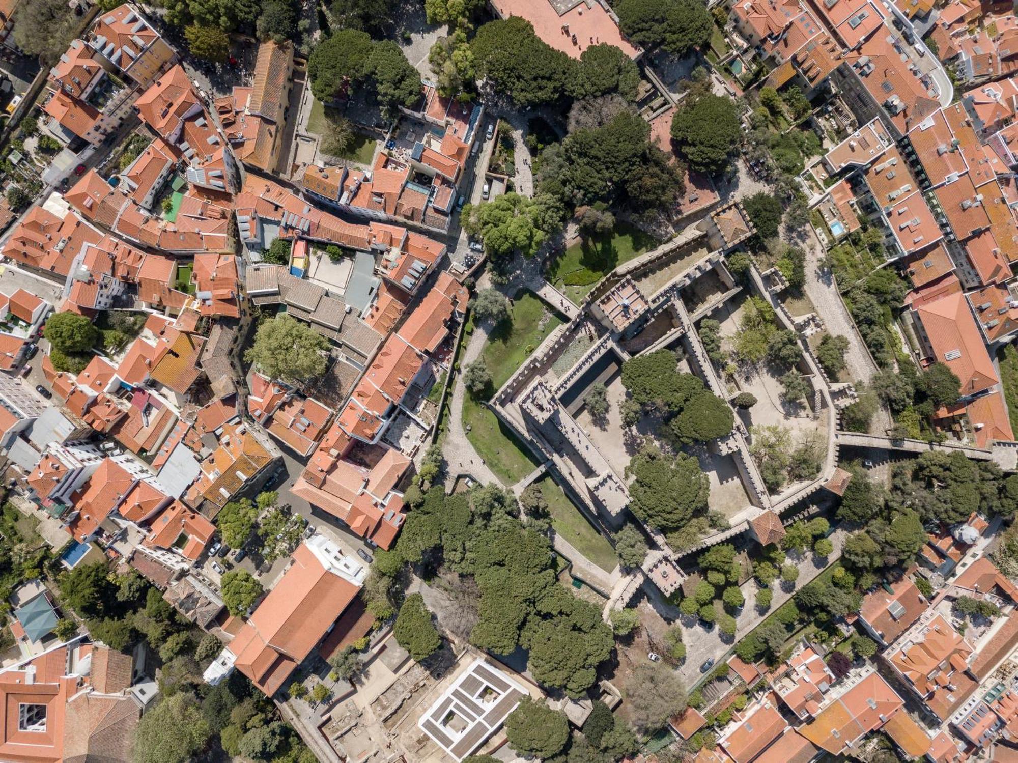 Castle Inn Lisbon Apartments Екстер'єр фото