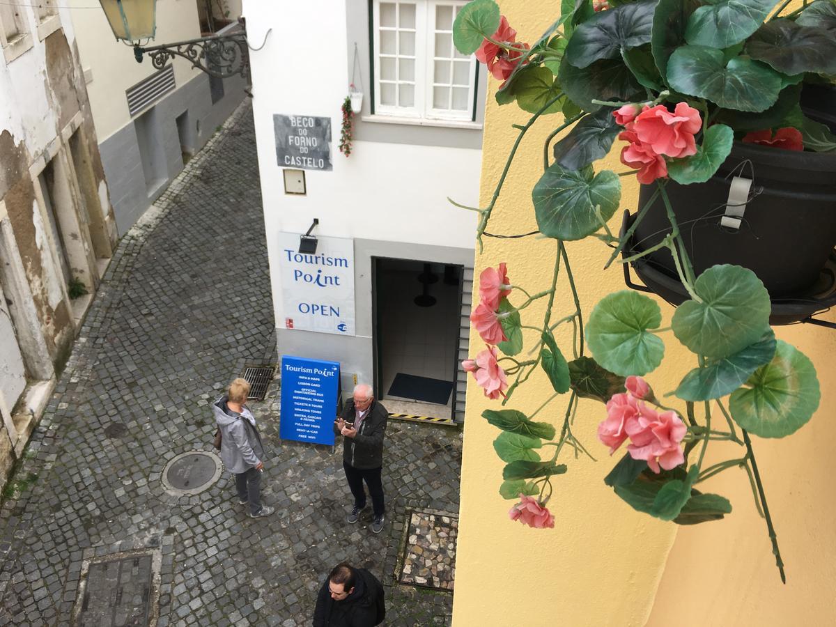 Castle Inn Lisbon Apartments Екстер'єр фото
